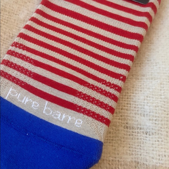 Pure Barre Base 33 Low Rise Grip Socks in Tan Red Stripe - Medium - Picture 2 of 4